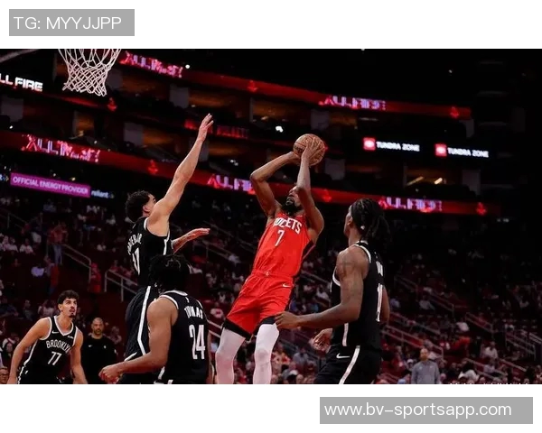 特纳状态回暖表现抢眼13投8中三分命中率高达625砍下23分6篮板4抢断1盖帽