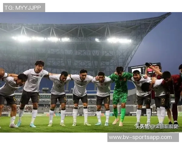 东体分析海港首发仅四名主力中超球队在亚冠中面临实力不足挑战