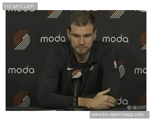 斯普利特的战术理念:快速决策与频繁移动成就独特风格